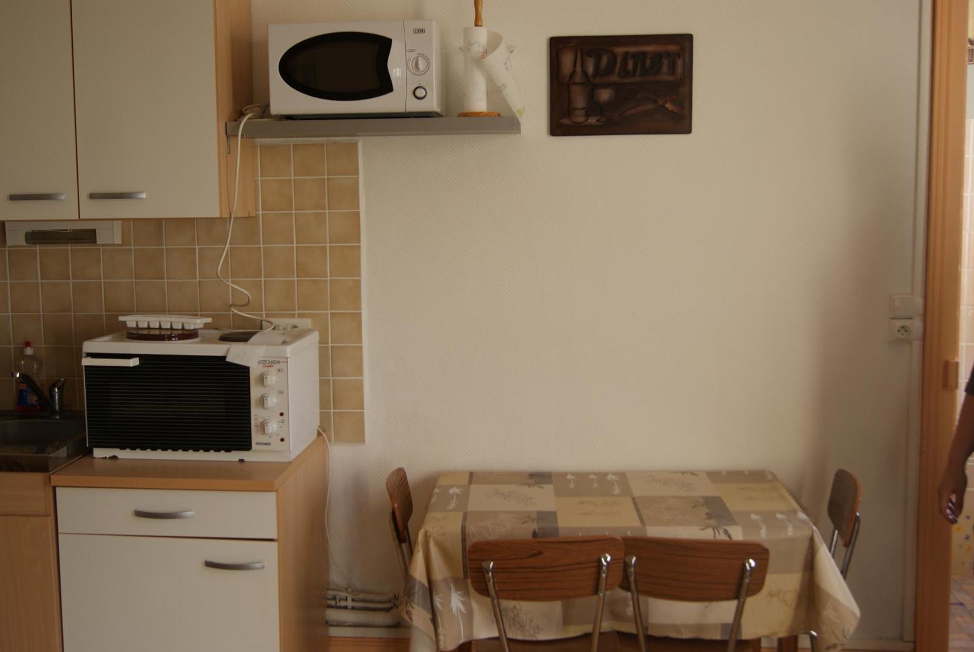 Residence Le Continental Vittel Εξωτερικό φωτογραφία