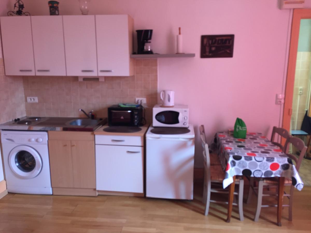 Residence Le Continental Vittel Εξωτερικό φωτογραφία